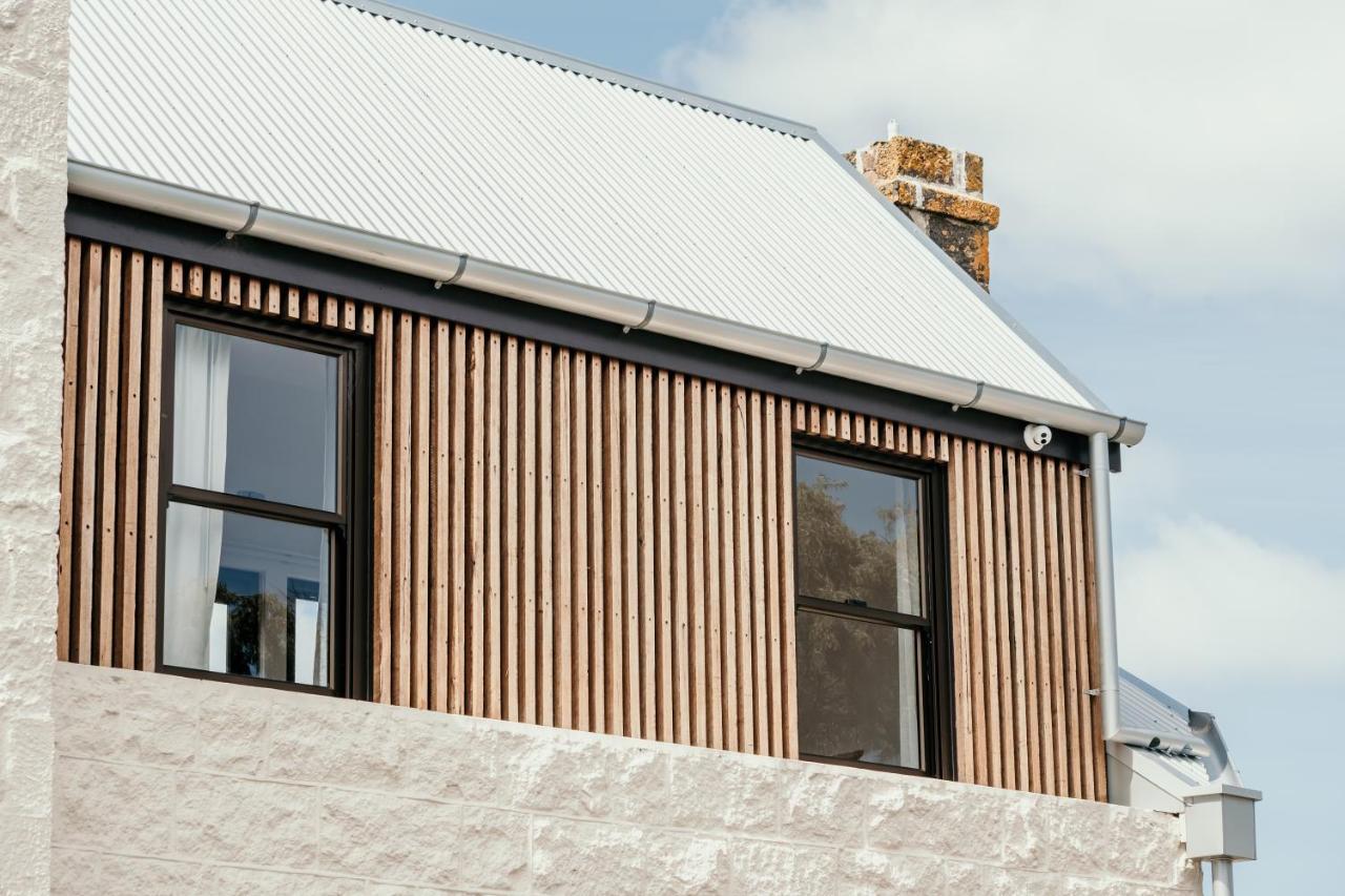 The Oak & Anchor Hotel Port Fairy Exteriör bild The exterior of the building